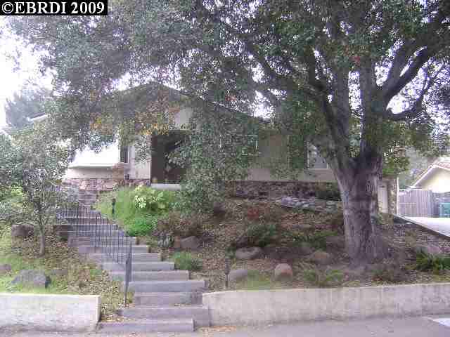 812 Laurel Court Rodeo, CA 94572 - Photo 1 of 1 a view of a yard