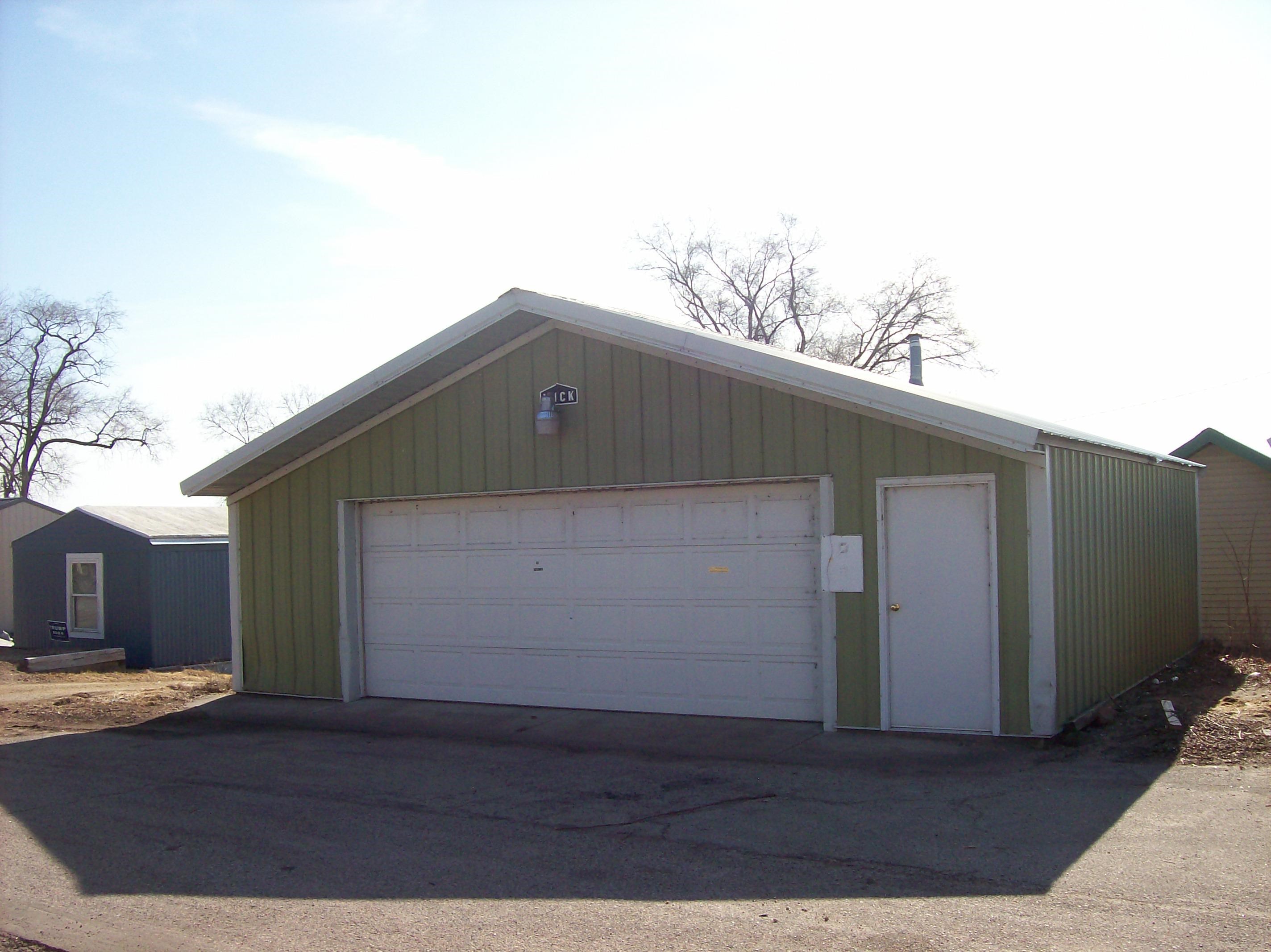 W5931 Liberty Street Packwaukee, WI 53953 - Photo 8 of 52