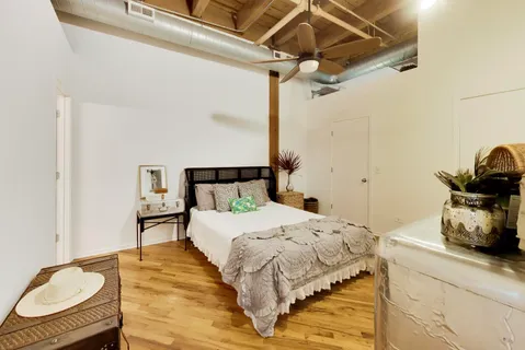 $539,000 | 616 West Fulton Street, Unit 503, Chicago, IL 60661