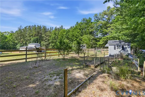 $629,000 | 4005 West Chapel Drive, Goochland, VA 23063
