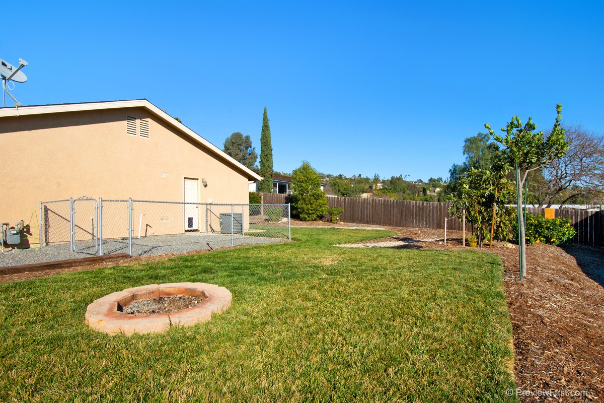9746 Sierra Madre Road Spring Valley, CA 91977 - Photo 22 of 25