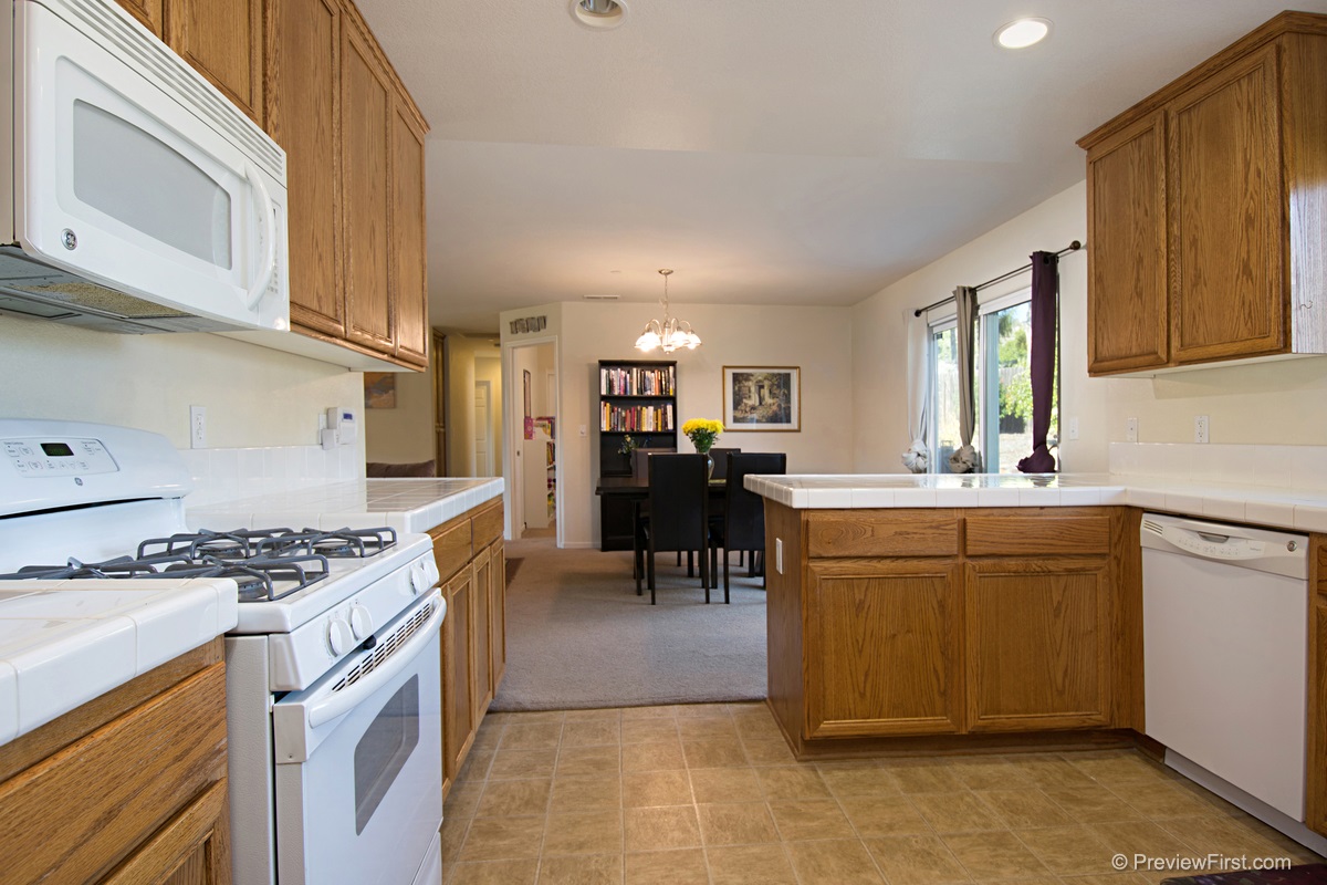 9746 Sierra Madre Road Spring Valley, CA 91977 - Photo 9 of 25