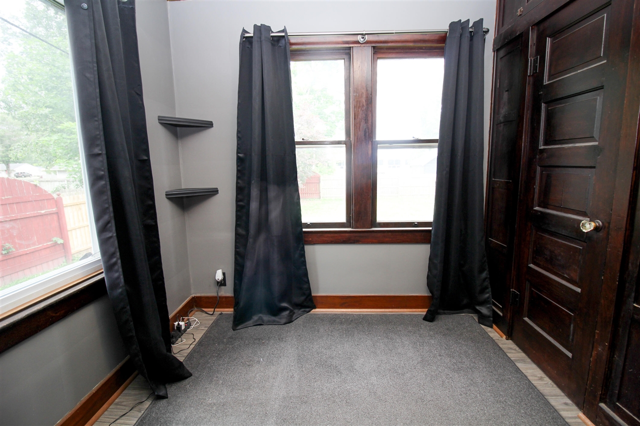 806 West Street Three Rivers, MI 49093 - Photo 20 of 28