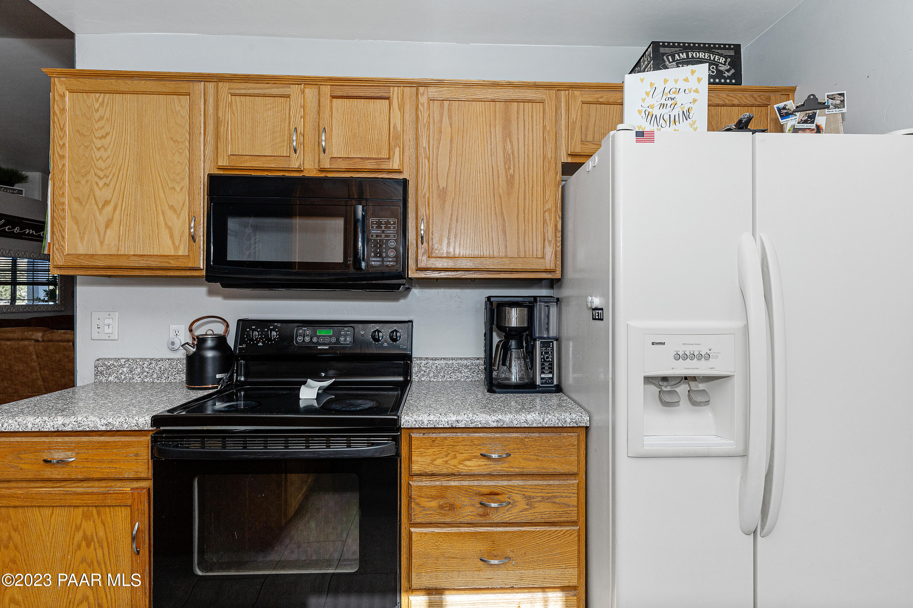 7131 East Silverlode Drive Prescott Valley, AZ 86314 - Photo 14 of 32 014_Kitchen