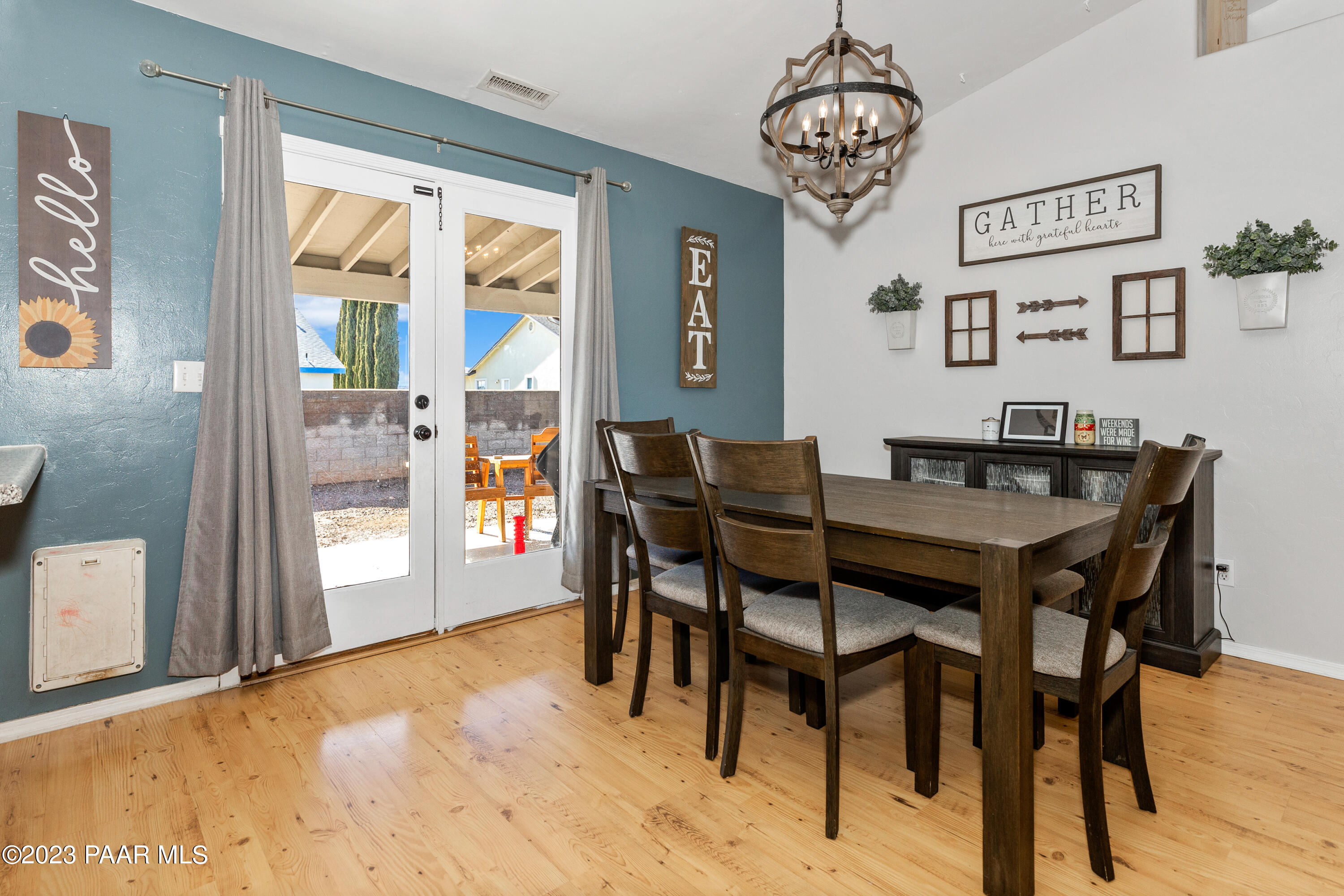 7131 East Silverlode Drive Prescott Valley, AZ 86314 - Photo 16 of 32 016_Dining Area
