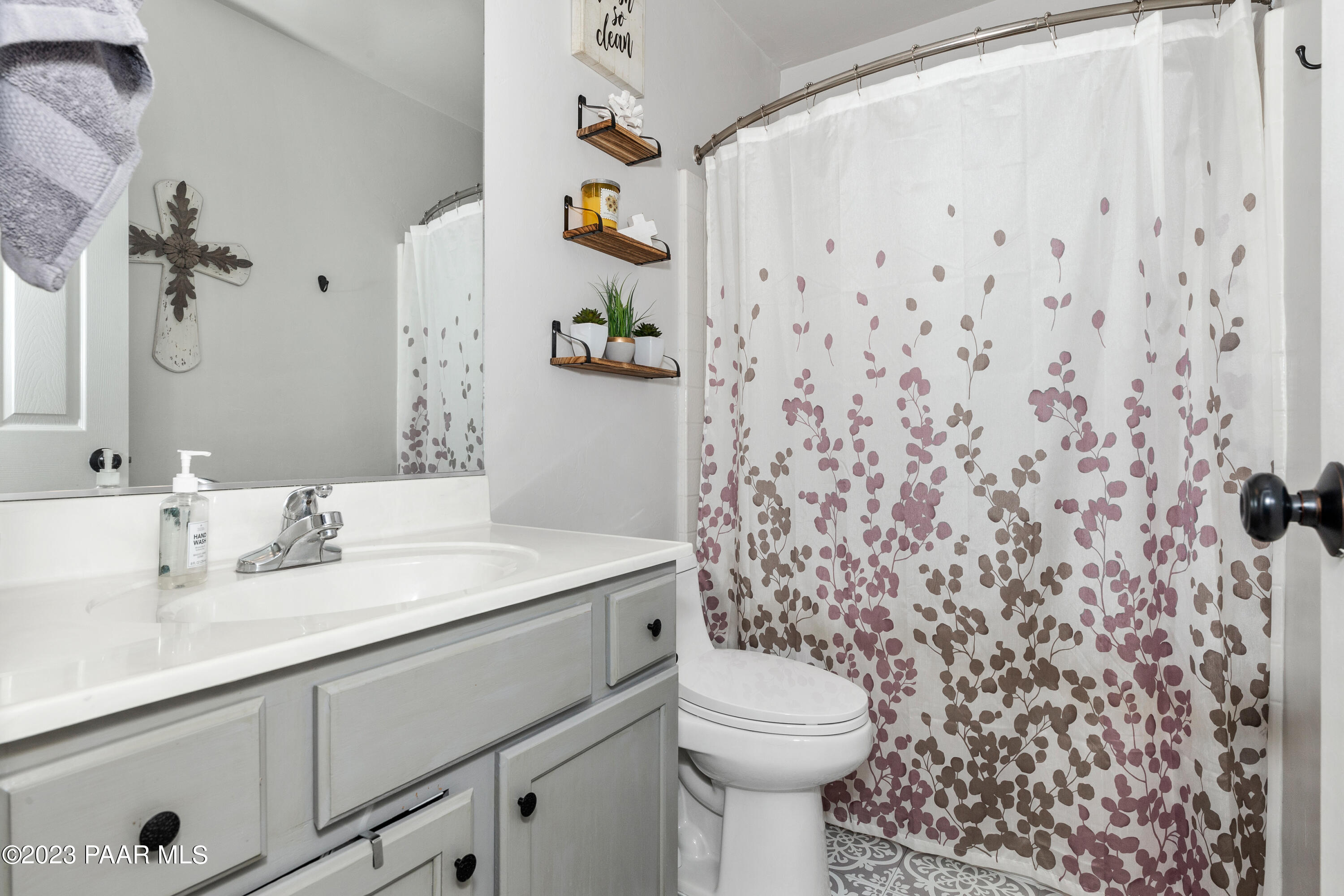 7131 East Silverlode Drive Prescott Valley, AZ 86314 - Photo 10 of 32 022_Guest Bathroom