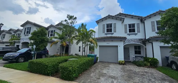 $2,500 | 29021 Southwest 162nd Avenue, Unit 29021, Homestead, FL 33033