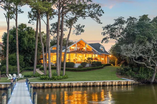 $3,299,000 | 700-702 Beach Drive, Destin, FL 32541
