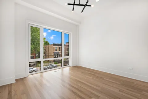 $2,799,000 | 2228 North Southport Avenue, Chicago, IL 60614
