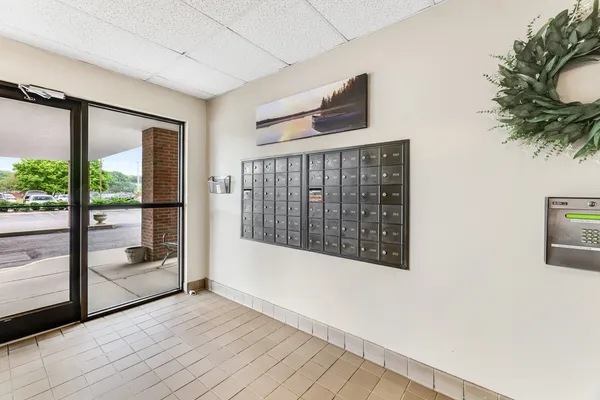 $259,900 | 200 Sanders Ferry Road, Unit 2210, Hendersonville, TN 37075