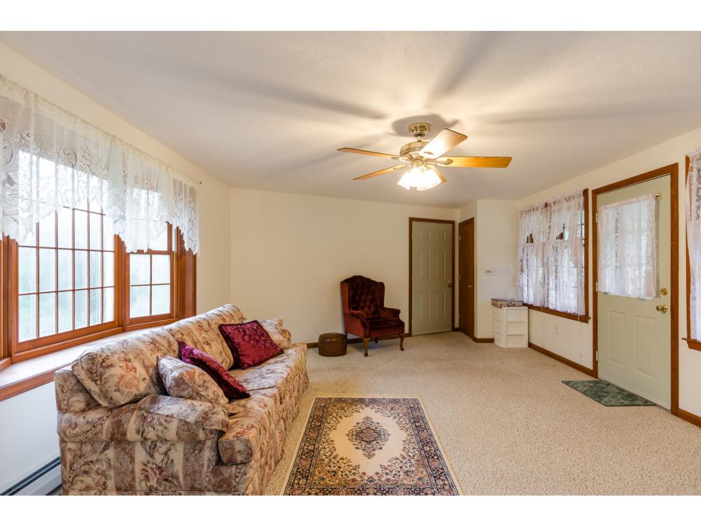 27 Naticook Road Merrimack, NH 03054 - Photo 14 of 28