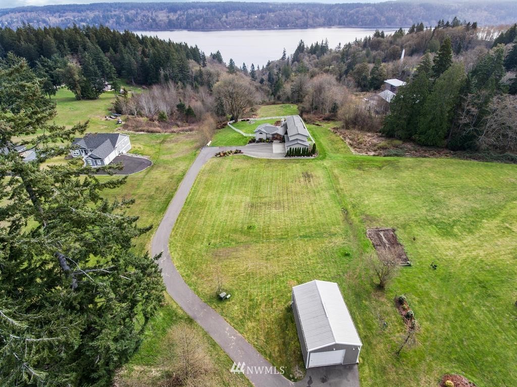 12379 Banner Road Southeast Olalla, WA 98359 - Photo 4 of 25 Gallery Image 4