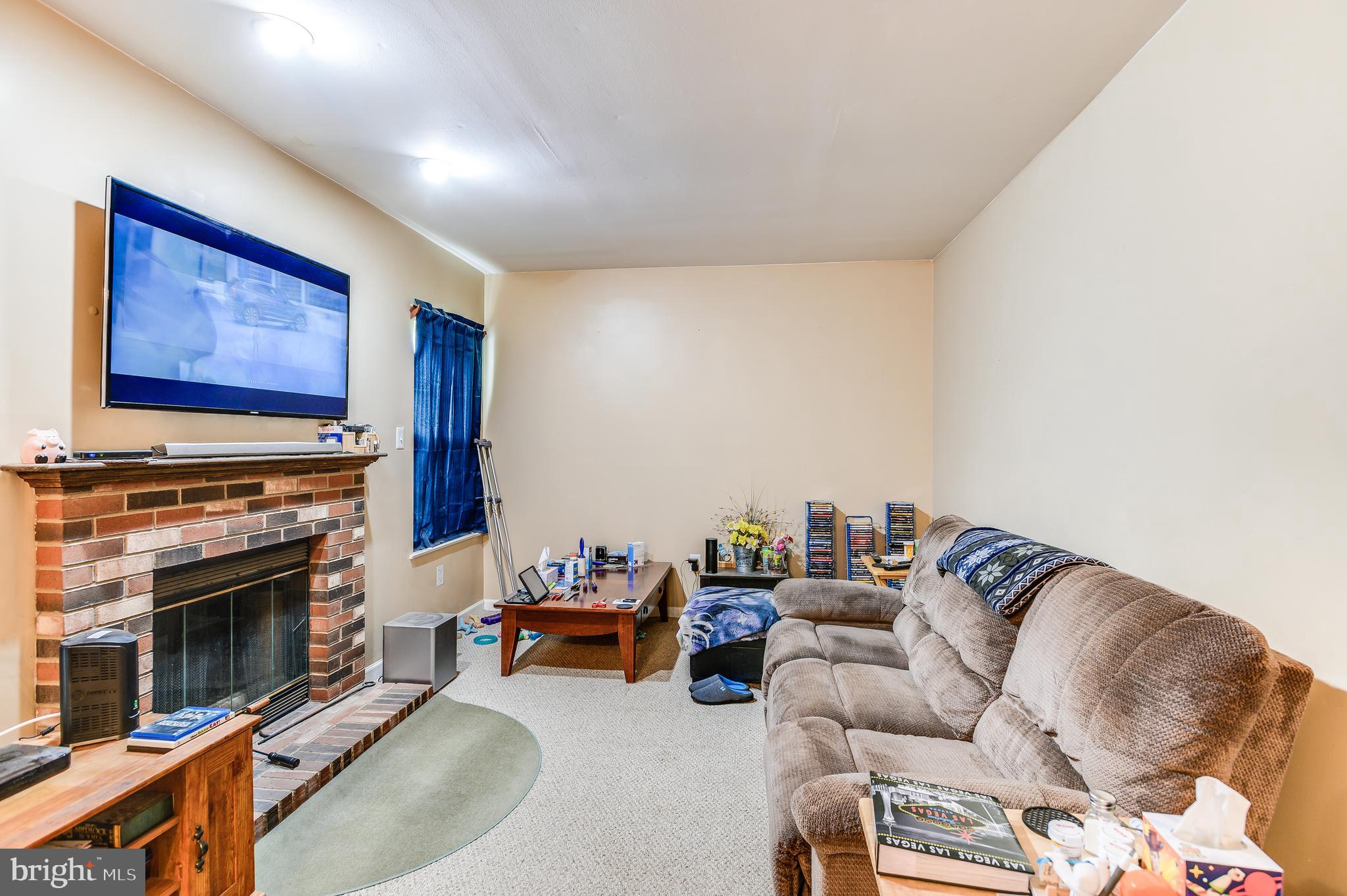 47 Church Road Owings Mills, MD 21117 - Photo 8 of 29 Living room off kitchen