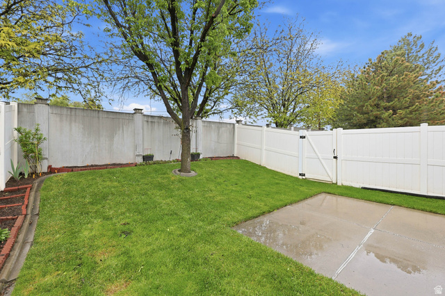 8447 Mayfly Way Sandy, UT 84070 - Photo 28 of 30