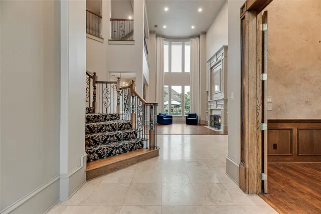a view of a hallway with windows