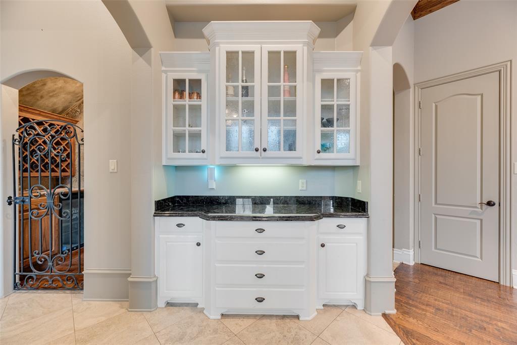 18 Siesta Circle Heath, TX 75032 - Photo 9 of 40