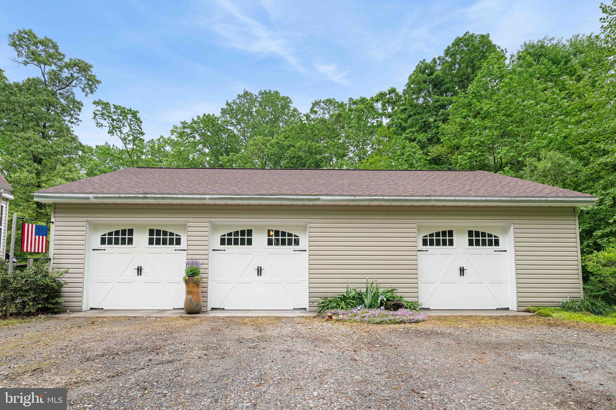 6123 Summit Bridge Road Townsend, DE 19734 - Photo 21 of 24 Garage w/ Extra Shop Space