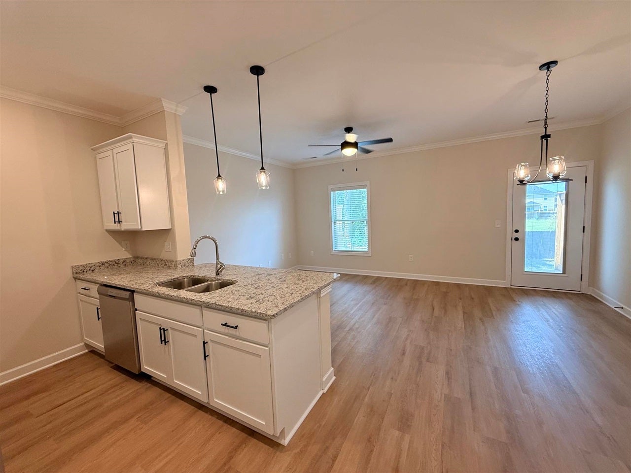 205 Plano Road Bowling Green, KY 42104 - Photo 7 of 25 Gallery Image 7