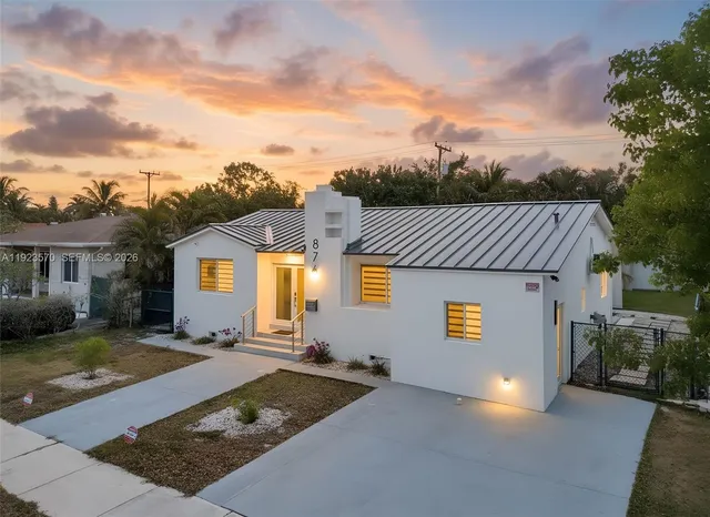 $5,999 | 876 Northeast 81st Street, Miami, FL 33138