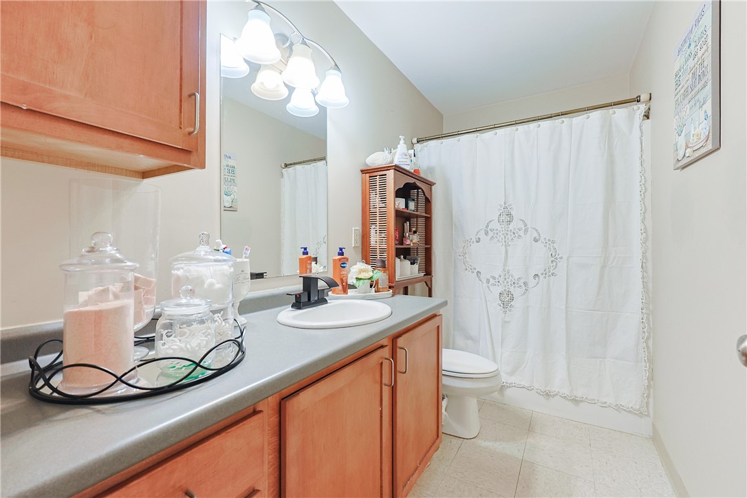 88 Barton Street Pawtucket, RI 02860 - Photo 18 of 49