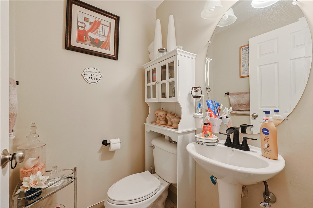 88 Barton Street Pawtucket, RI 02860 - Photo 46 of 49