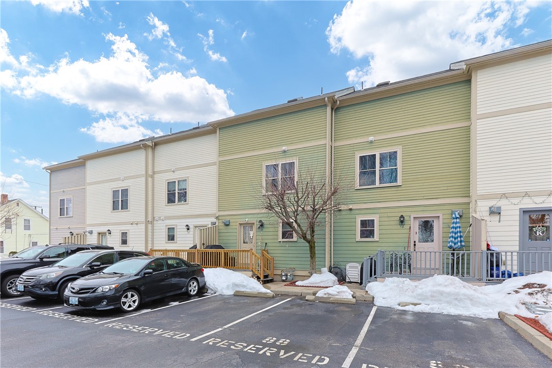 88 Barton Street Pawtucket, RI 02860 - Photo 7 of 49