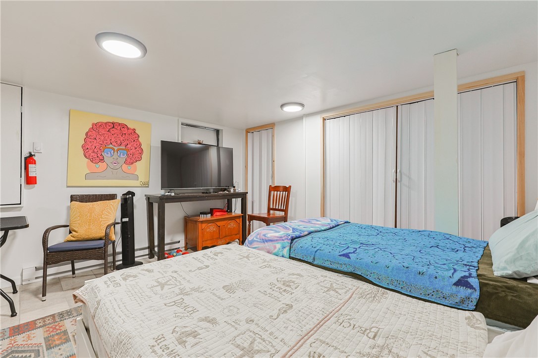 88 Barton Street Pawtucket, RI 02860 - Photo 8 of 49