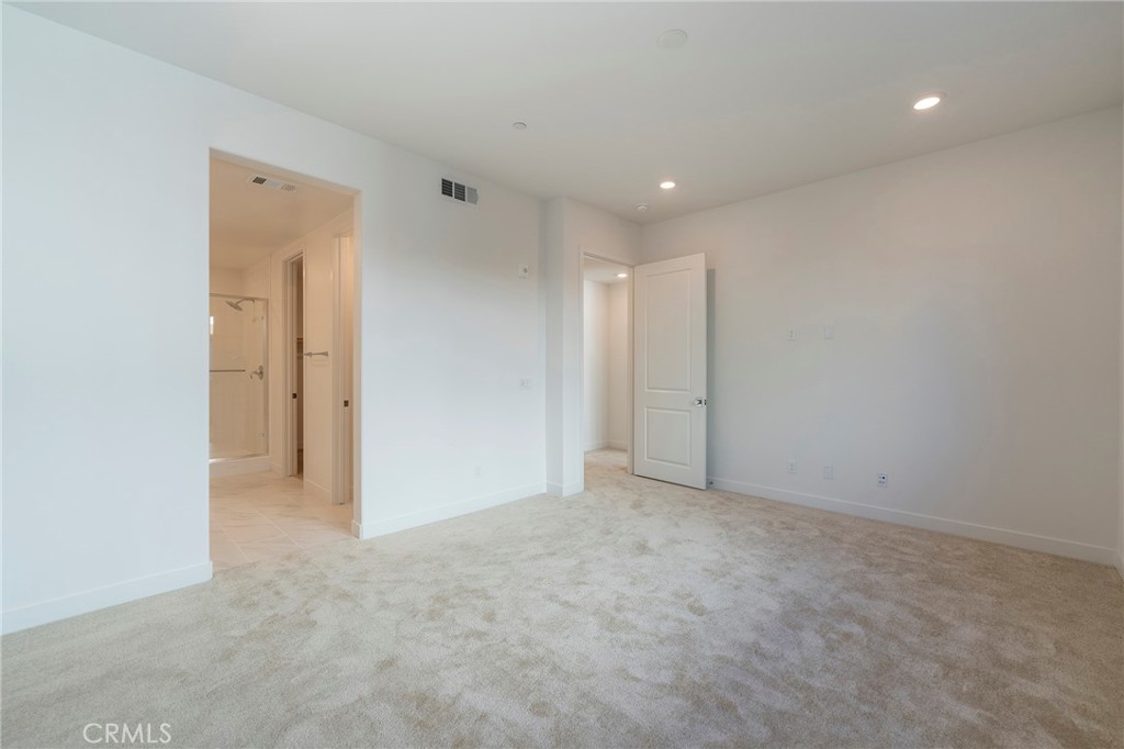 121 Baluster Irvine, CA 92618 - Photo 32 of 41 Main Bedroom