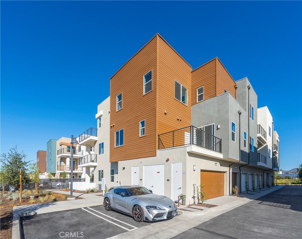 121 Baluster Irvine, CA 92618 - Photo 40 of 41