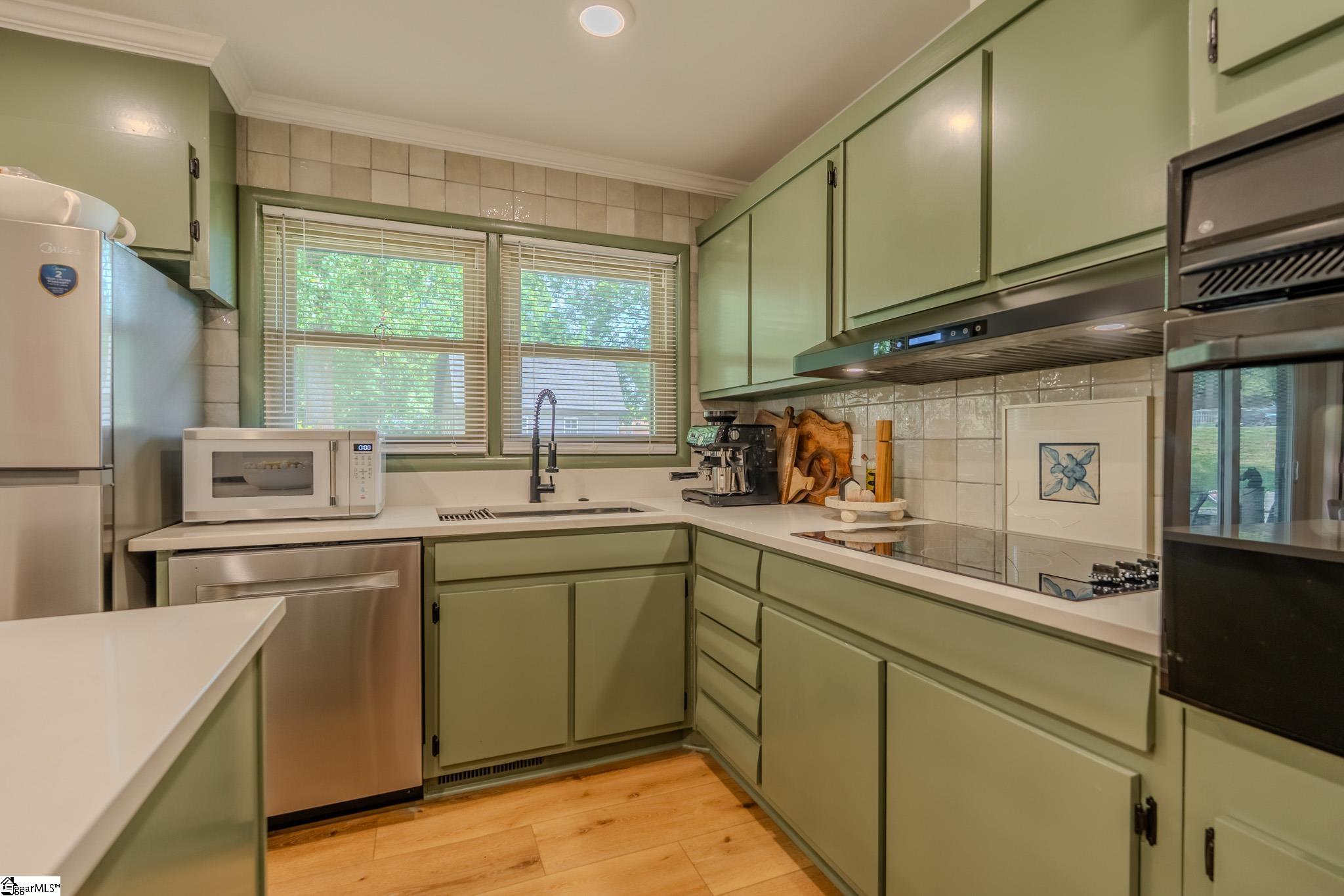 201 Carolyn Road Easley, SC 29642 - Photo 12 of 34