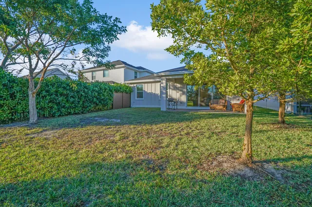 $3,500 | 19750 Split Rail Run, Loxahatchee, FL 33470