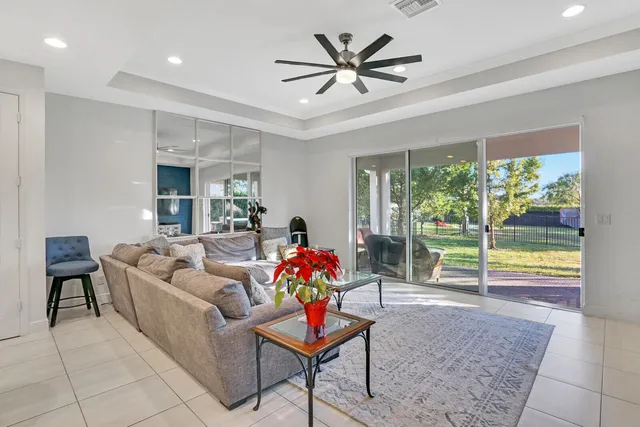 $3,500 | 19750 Split Rail Run, Loxahatchee, FL 33470