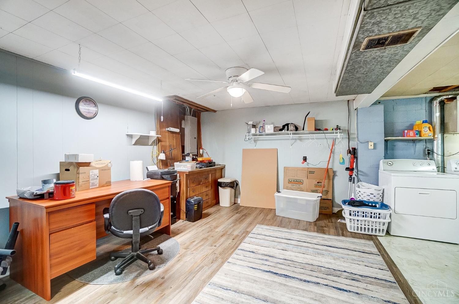 5296 Belclare Road Cincinnati, OH 45247 - Photo 55 of 73 Gallery Image 55