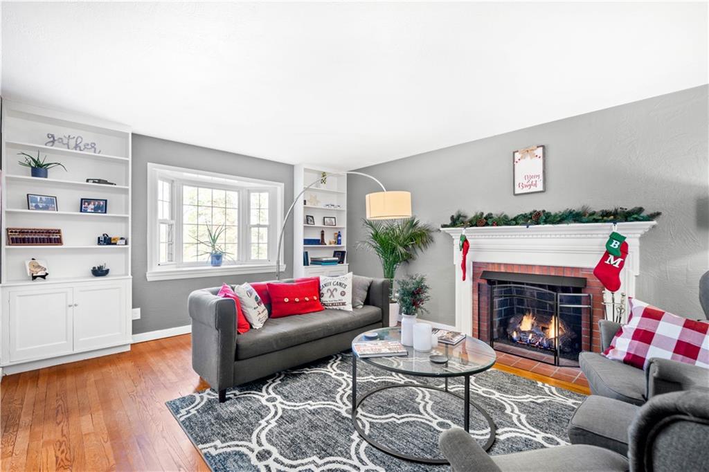 410 Edgewood Road Pittsburgh, PA 15221 - Photo 8 of 25 Gallery Image 8
