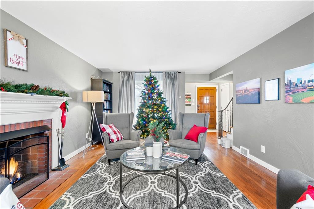 410 Edgewood Road Pittsburgh, PA 15221 - Photo 9 of 25 Gallery Image 9