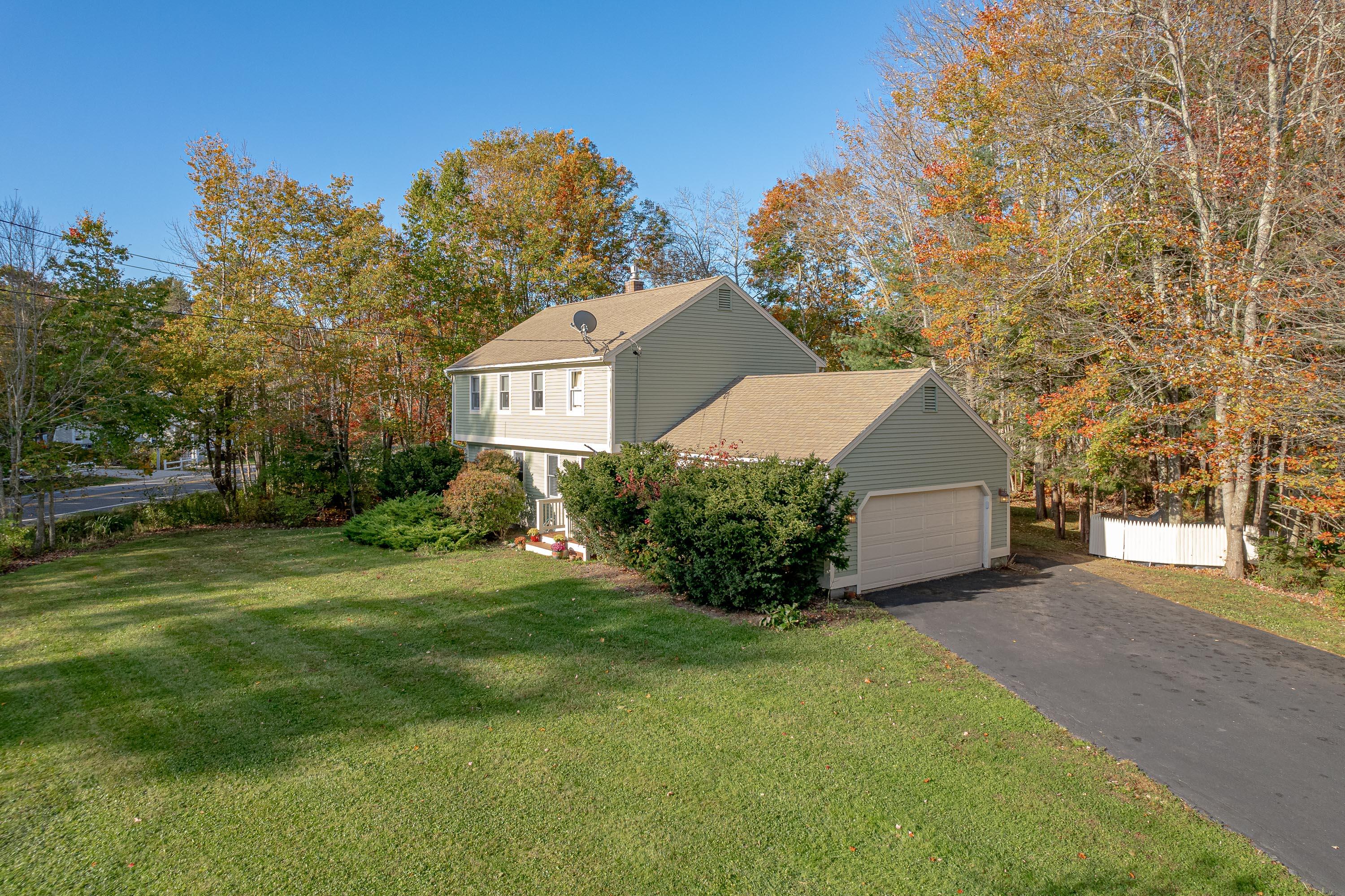 2 Christopher Road Kennebunk, ME 04043 - Photo 4 of 38 08_2 Christopher Road_PGM_Print