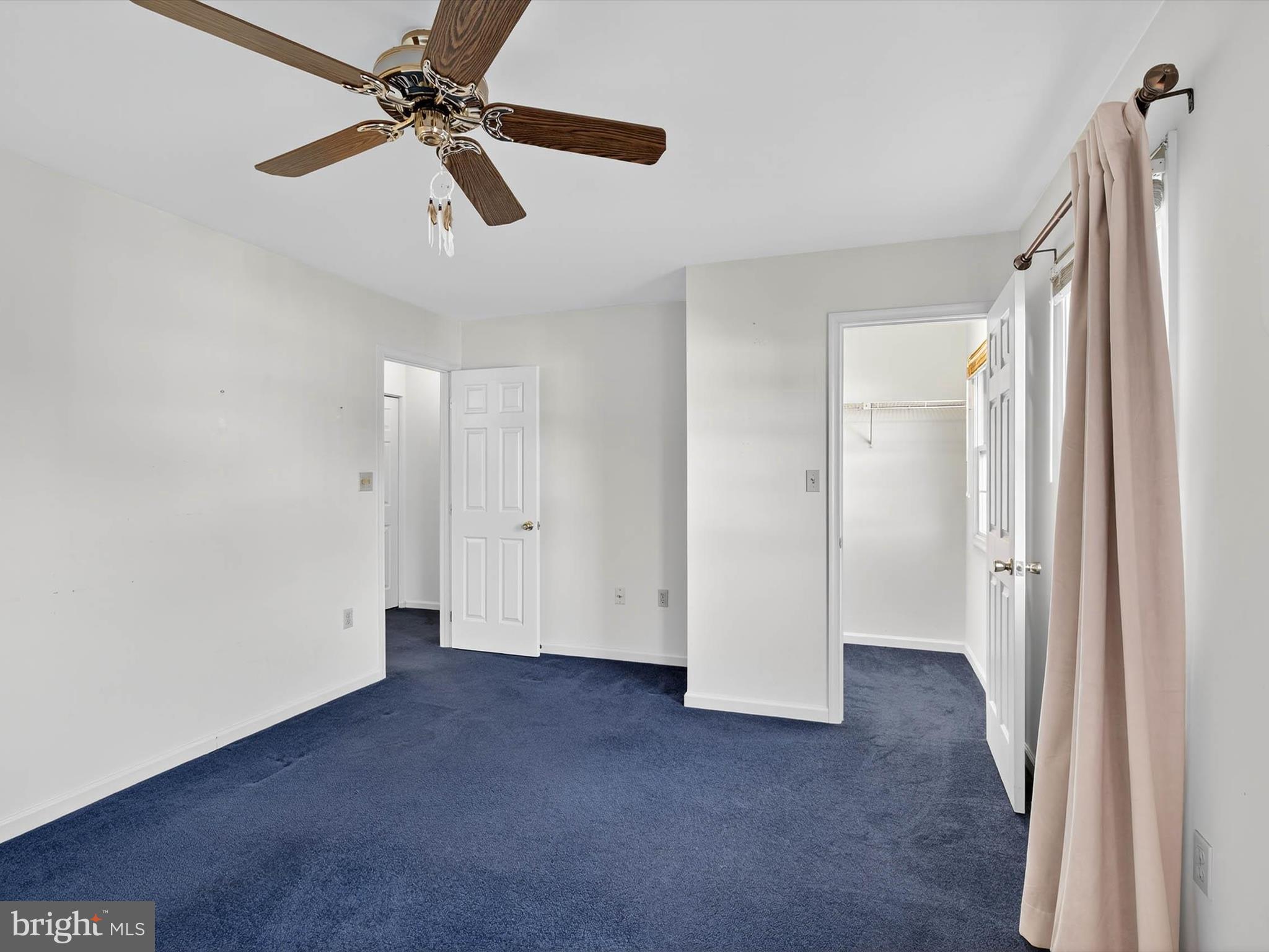 427 Crosswinds Drive Lititz, PA 17543 - Photo 22 of 33 a view of empty room with ceiling fan