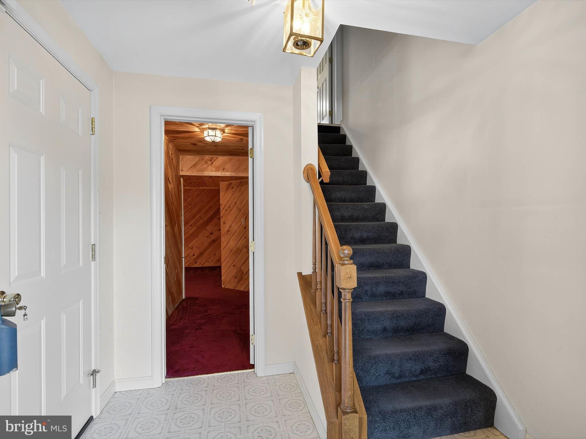 427 Crosswinds Drive Lititz, PA 17543 - Photo 4 of 33 a view of a hallway with wooden floor and entryway