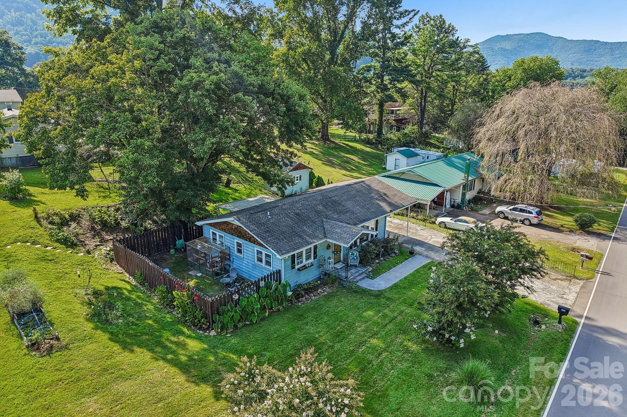 550 Lickstone Road Waynesville, NC 28786 - Photo 43 of 47 Gallery Image 43