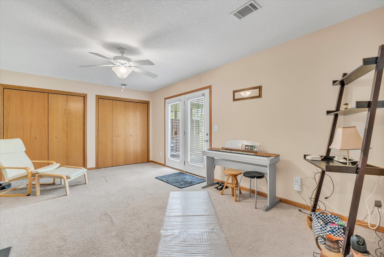 1223 33rd Ave Circle Silvis, IL 61282 - Photo 25 of 33 a view of a livingroom with furniture and a window
