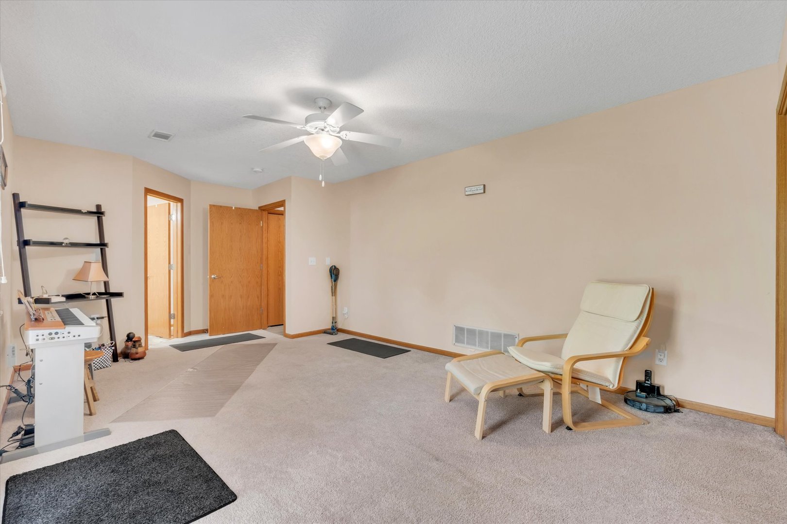 1223 33rd Ave Circle Silvis, IL 61282 - Photo 26 of 33 a view of a room with a livingroom