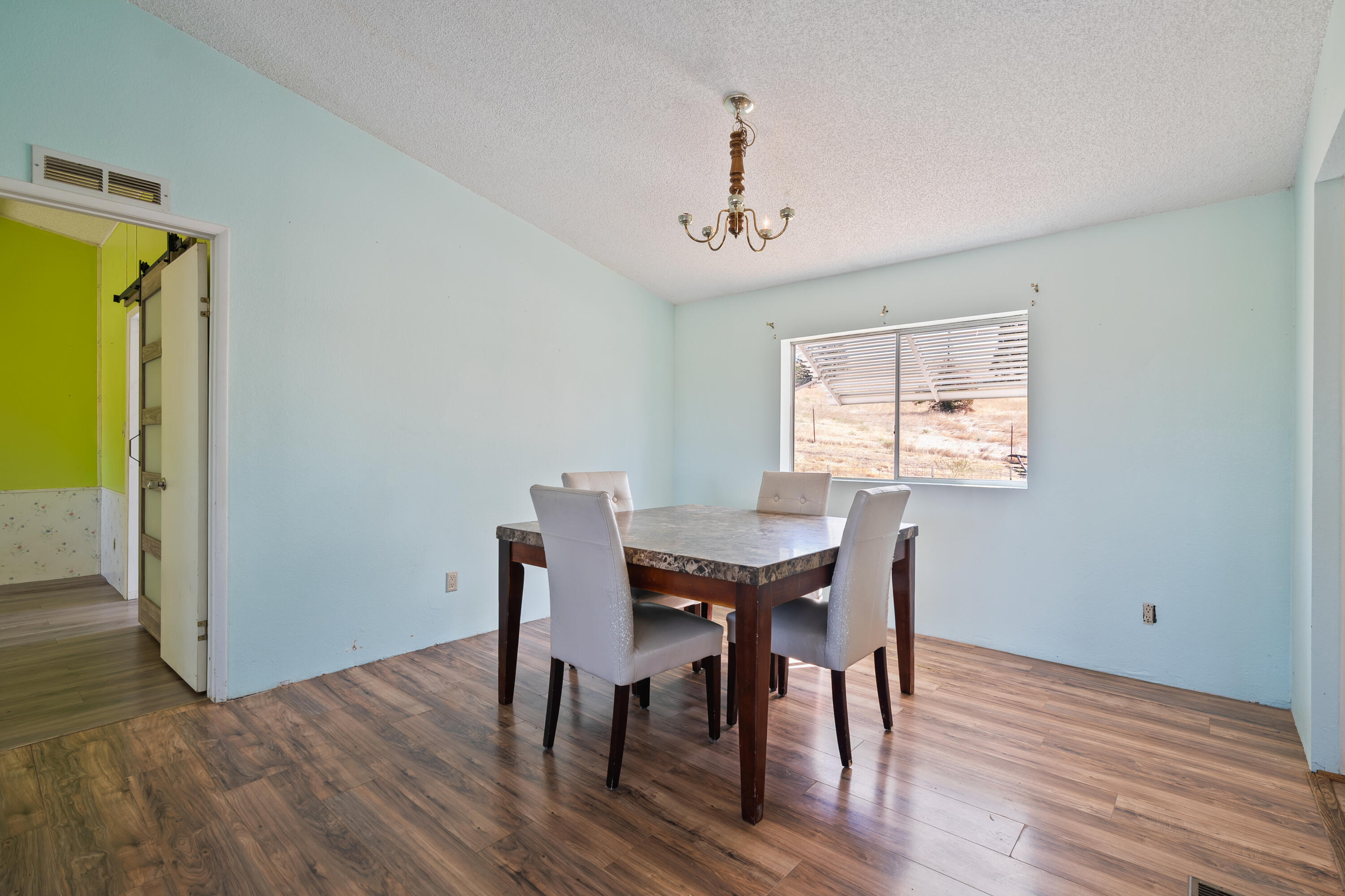 13905 Mendenhall Road Red Bluff, CA 96080 - Photo 12 of 34 TUF00674