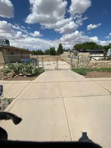 $1,250 | 300 New Haven Drive, Unit B, El Paso, TX 79907