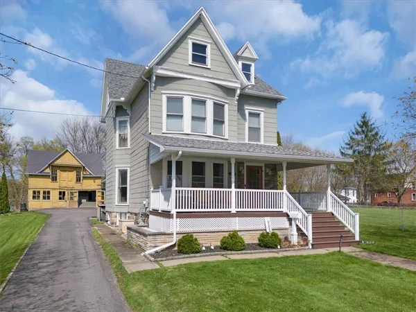 $264,900 | 11903 West Main Street, Wolcott, NY 14590