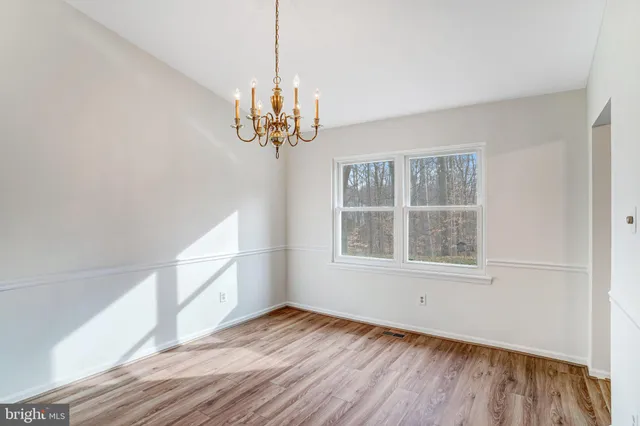 $895,000 | 9019 Octavia Court, Springfield, VA 22153