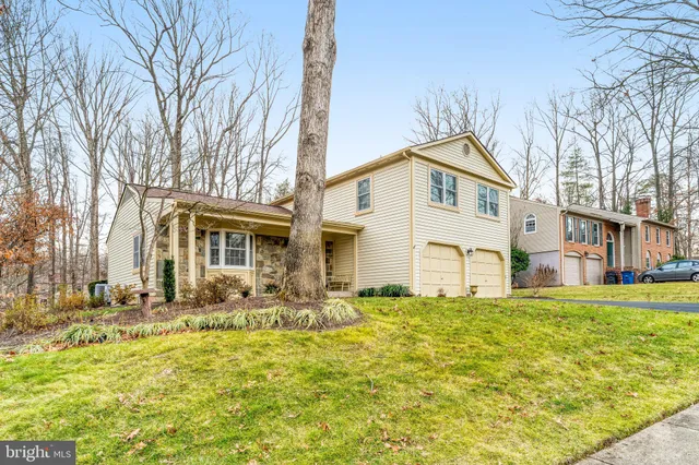 $895,000 | 9019 Octavia Court, Springfield, VA 22153