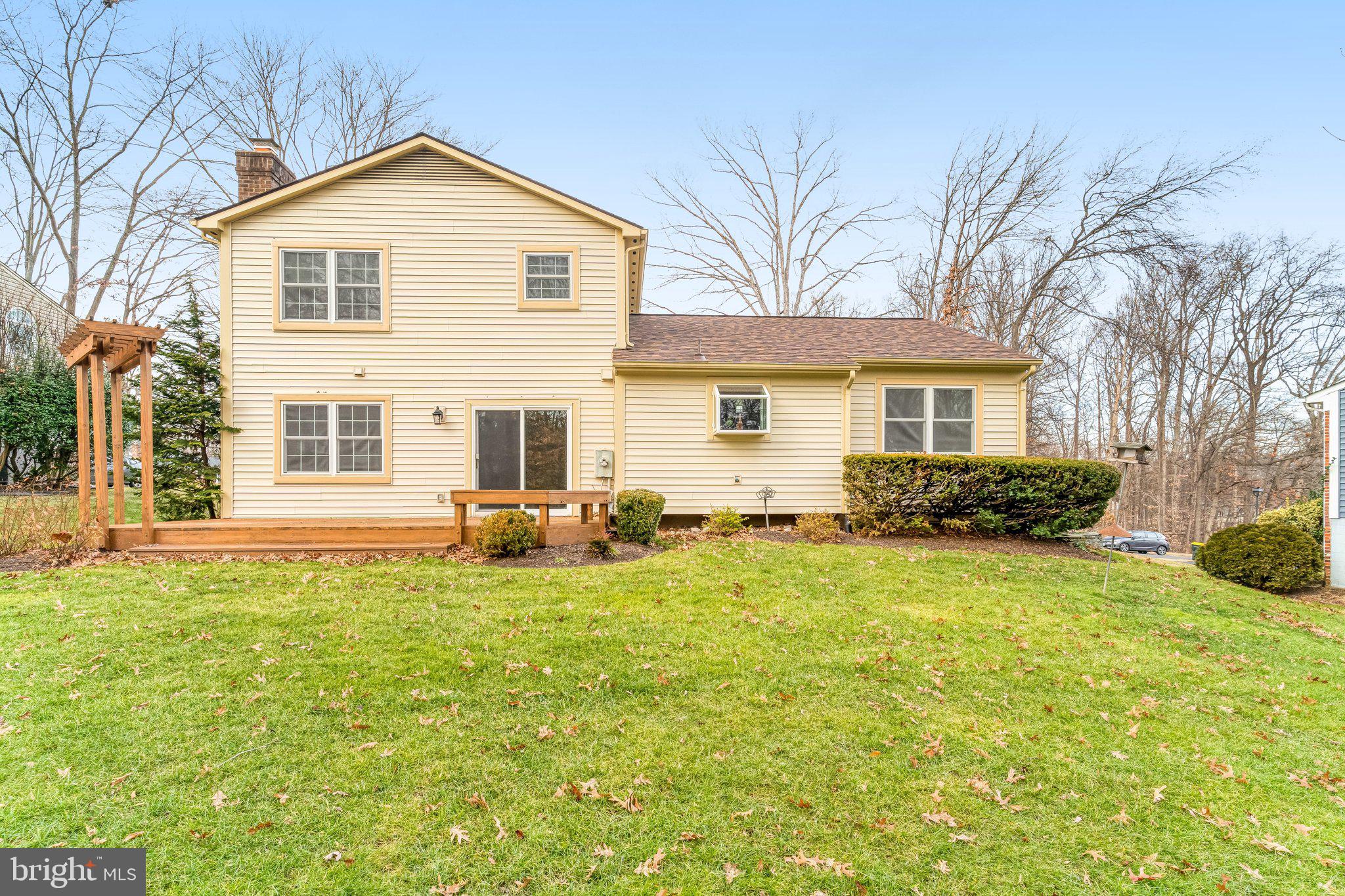 9019 Octavia Court Springfield, VA 22153 - Photo 50 of 54 New vinyl siding 10/2022