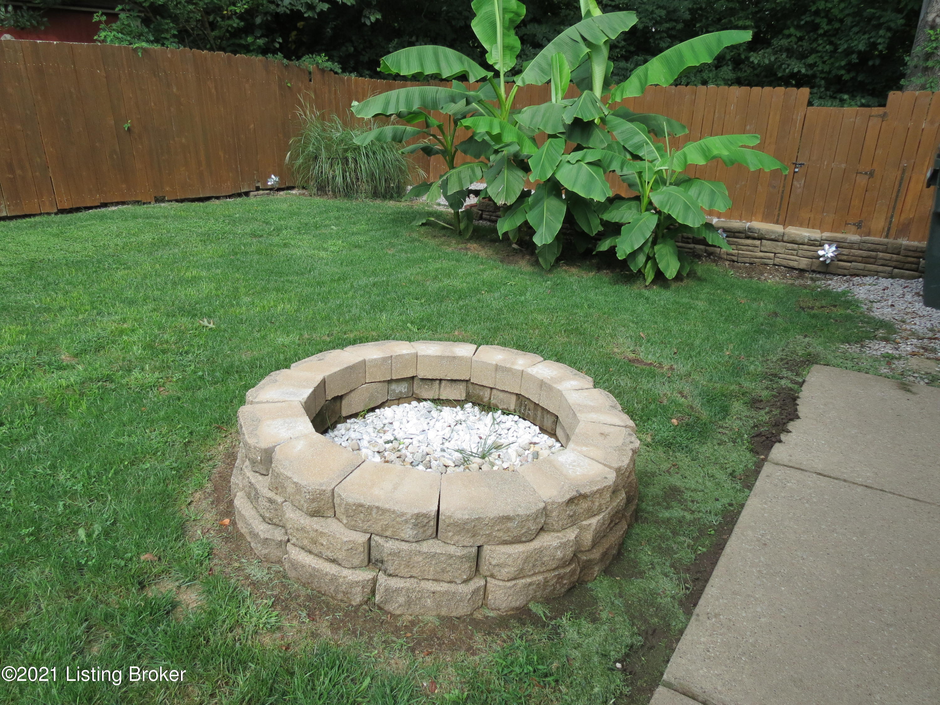 4323 Gaudet Road Louisville, KY 40299 - Photo 42 of 42 IMG_3463