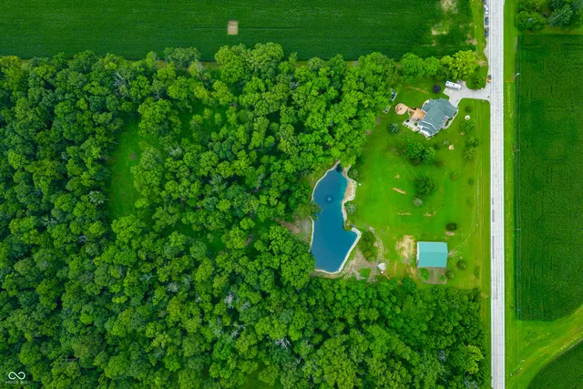 $849,900 | 15411 Highway 9, Hope, IN 47246