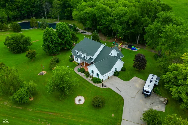 $849,900 | 15411 Highway 9, Hope, IN 47246